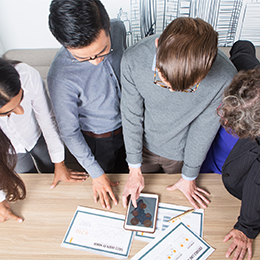 The Secret to Creating a Pitch Deck That Captivates & Wins Clients